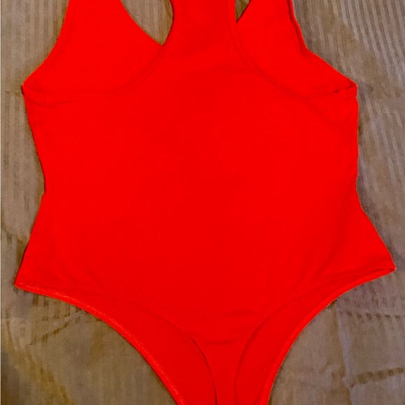 TNA large red thong bodysuit - Picture 5 of 9